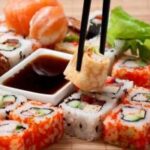 Наборы суши и роллов: любимое лакомство на ужин